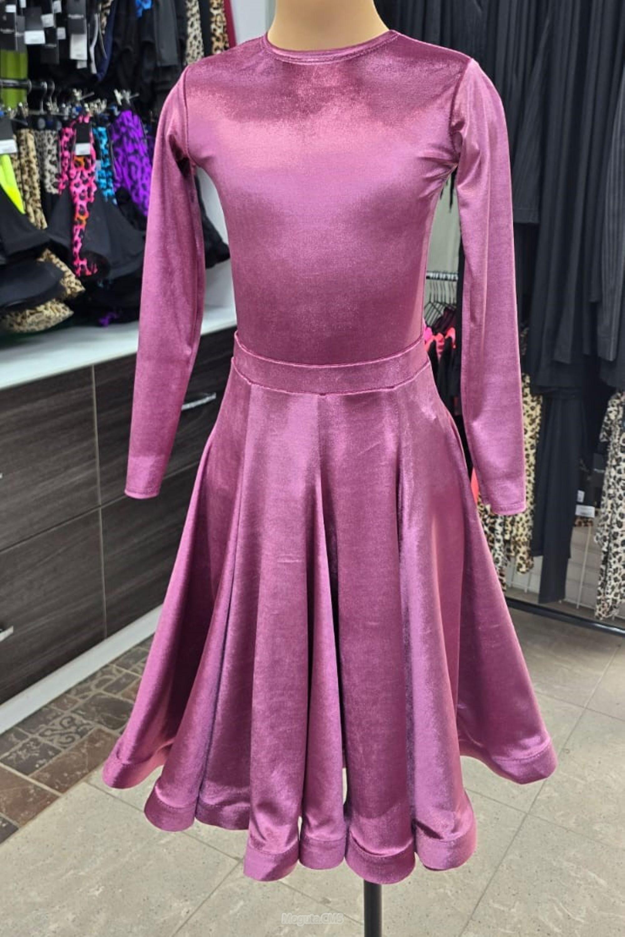 Рейтинговое платье для танцев.